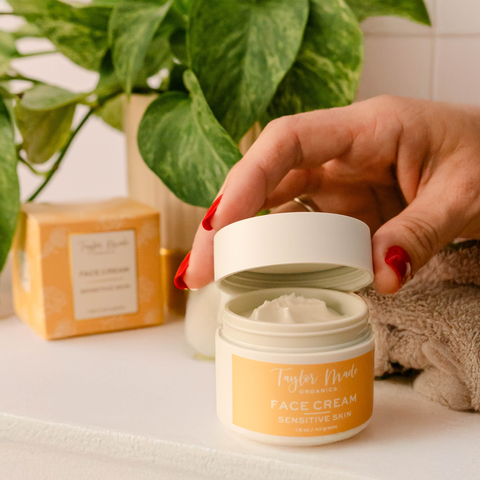 Soothing Face Moisturizer for Sensitive Skin 1.5 oz – Calendula Chamomile Lavender Blend | Made in USA Taylor Made Organics  Lotion & Moisturizer