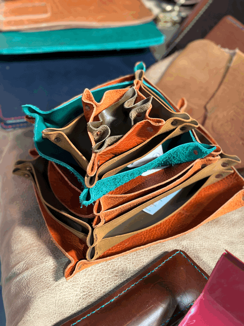 Handcrafted Leather Valet Tray – Custom Home Organizer | Made in USA Sully + Proper Supply 